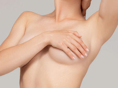 大きさや色を整えきれいな乳首に
