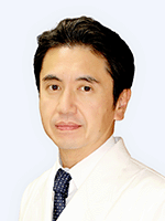 大塚美容形成外科歯科口腔外科医 保坂 太一