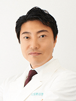 大塚美容形成外科総院長・銀座本院院長 石井 秀典士