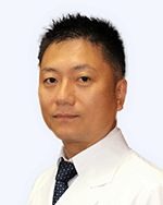 大塚美容形成外科歯科口腔外科医 齋藤 綾一朗歯学博士